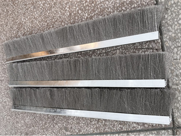 304不锈钢丝条刷（厚度5.6.7.8.9.10mm不等，丝径0.1到0